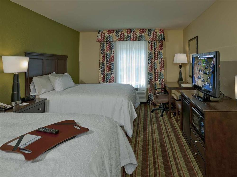 Hampton Inn Ауґуста Номер фото